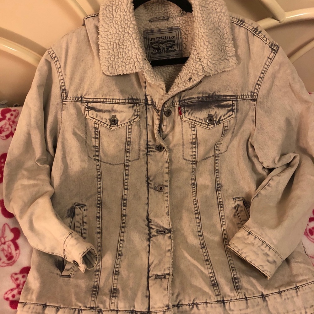 Levi’s Sherpa Trucker Jacket
